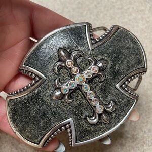 Justin Boots Silver-Tone Cross Accent Belt Buckle with Aurora Rhinestones